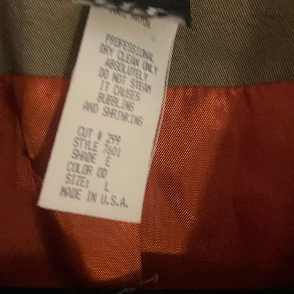 Women’s jacket - Picture 2 of 9